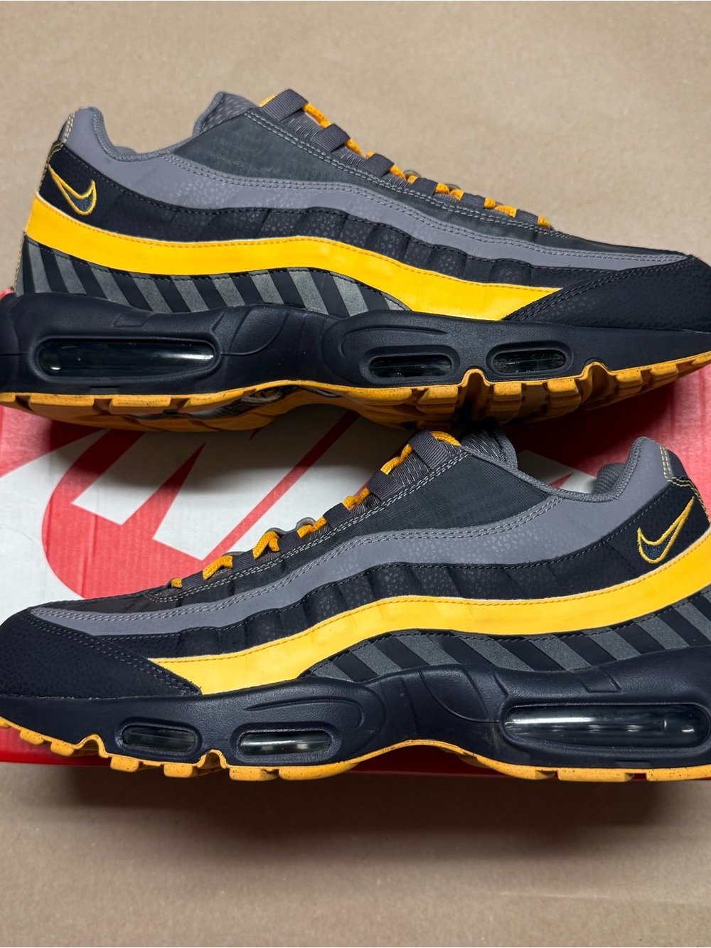 Nike Air Max 95 I-95 size 14 Men’s running shoes Rare!